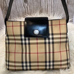 Burberry Nova Check Shoulder Bag